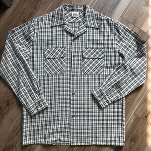Vintage USA Made Plaid Flannel Work Shirt Mens Lg Americana Heritage Auto Logo